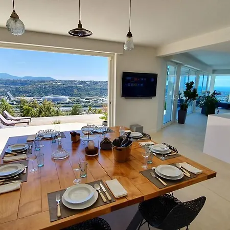 别墅 Exceptional Californian Villa, Panoramic Sea View, Infinity Pool 圣罗兰度瓦