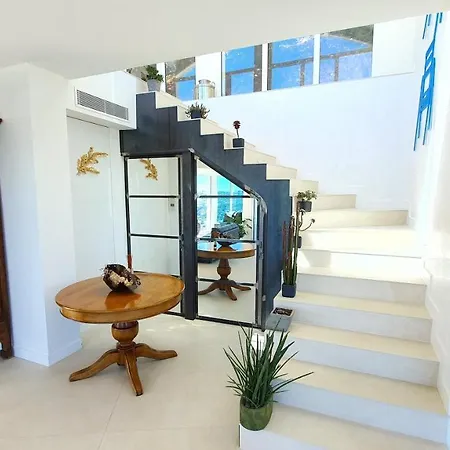别墅 Exceptional Californian Villa, Panoramic Sea View, Infinity Pool 圣罗兰度瓦